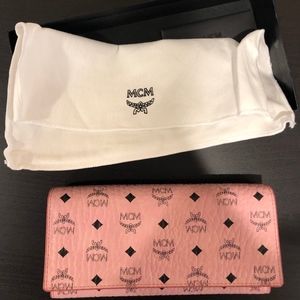 Ladies MCM Tri-Fold Wallet Purse in Pink